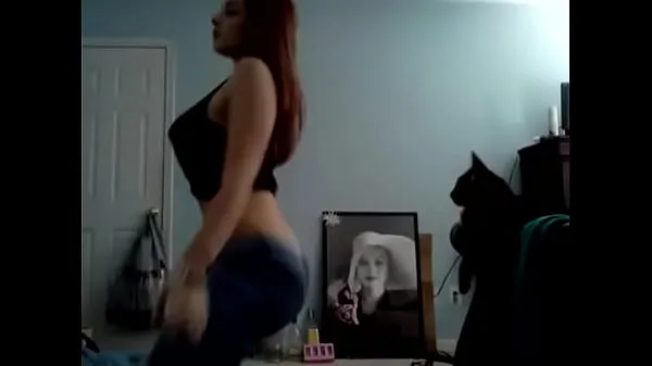 Nowa Millie Acera Twerking my ass while playing with my pussy całkowita rura