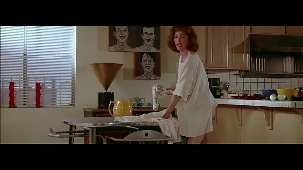 Nová trubka celkem Julianne Moore in Short Cuts (1993