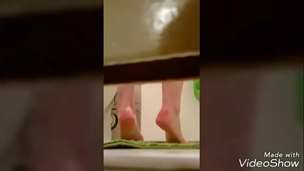 Nytt totalt Voyeur twins shower roommate spy rör