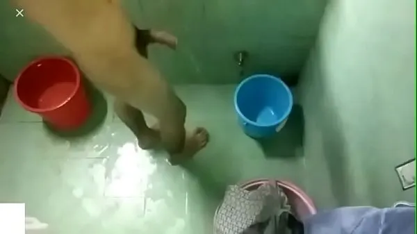 Nuevo Furtivo cuñado gran polla bañándose, coqueteo de polla tubo total