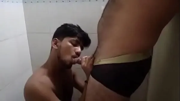 Νέο indian desi tamil gay suck συνολικό σωλήνα