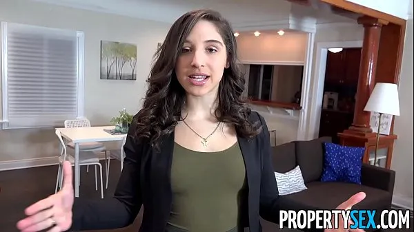 Nouveau PropertySex - Une étudiante se fait défoncer par un agent immobilier tube total