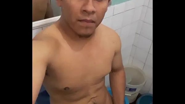 Nuevo Masturbandome rico tubo total