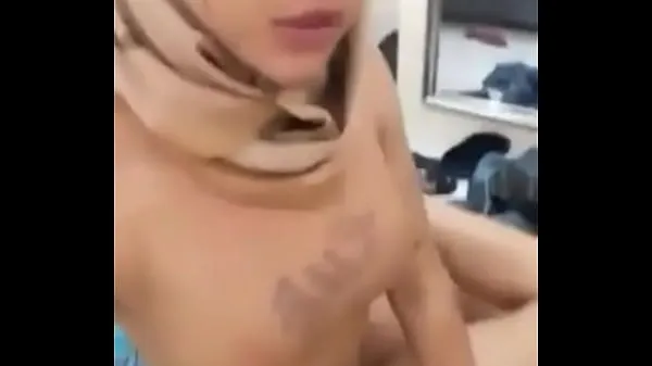 New Muslim Indonesian Shemale get fucked by lucky guy total Tube