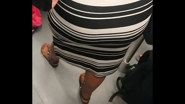 Nytt totalt Venezuelan culona with zebra dress in train rør