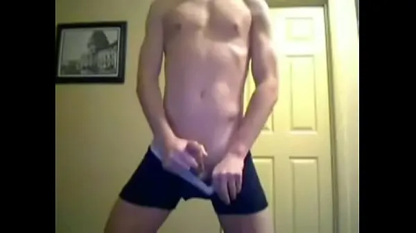 Nová trubka celkem Athletic guy jerks off in Calvin Klein boxers