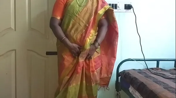 Nova Indian desi maid to show her natural tits to home owner skupaj Tube