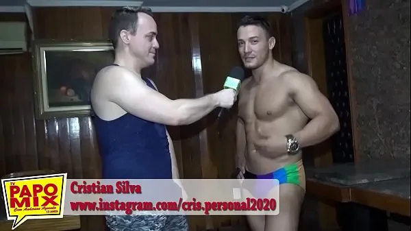 Nos bastidores do Club Rainbow, PapoMix entrevista o Stripper Cristian Silva - WhatsApp PapoMix (11) 94779-1519 أنبوب إجمالي جديد