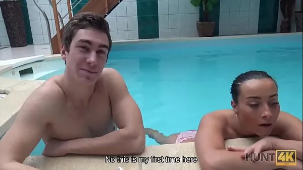 Új HUNT4K. Young bad bitch sucks dick and gets banged by the poolside teljes cső