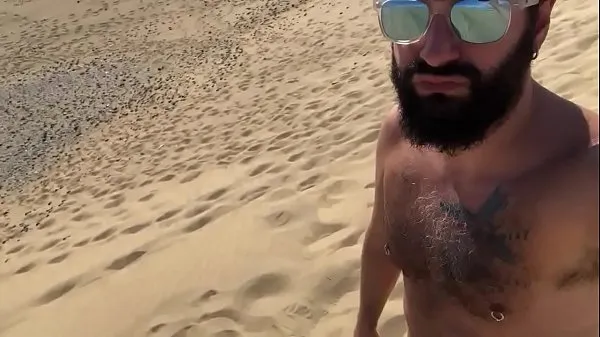 نیا Public hand job at Maspalomas dunes کل ٹیوب