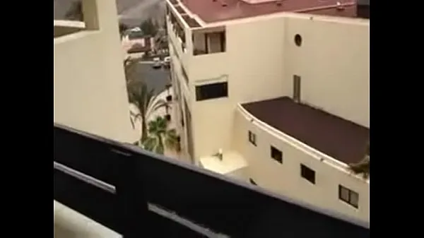 Uusi Greek fuck in balcony putkea yhteensä