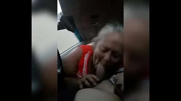 Nová trubka celkem Grandma sucking dick