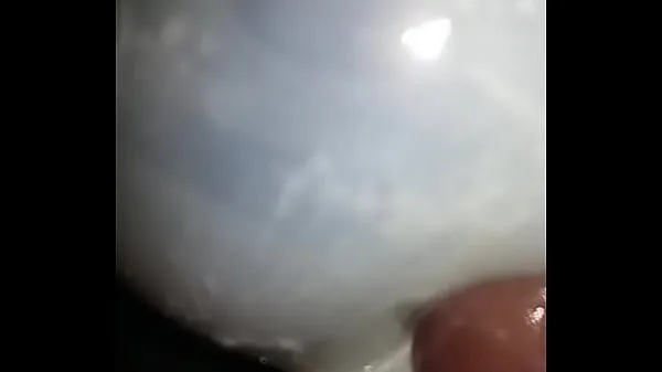 Novo Teen fucks a balloon tubo total