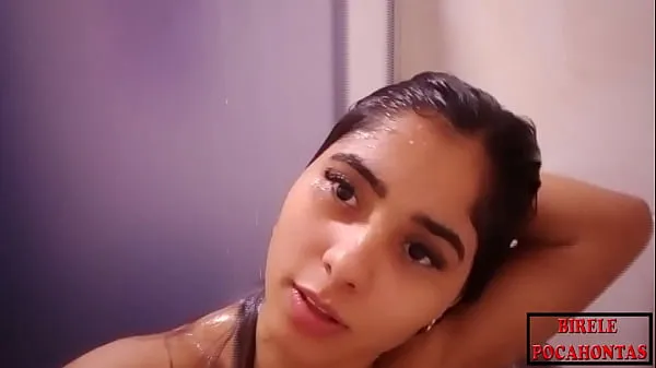 Nuevo Gabi Paques Dándose esa buena ducha preparándose para arreglarse tubo total