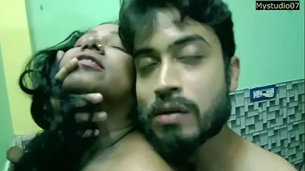 Nouveau Demi-soeur chaude indienne romance sale et sexe hardcore avec le demi-frère de la jeune femme tube total