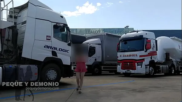 Nouveau INCROYABLE GLORYHOLE À UN CHAUFFEUR DE CAMION tube total