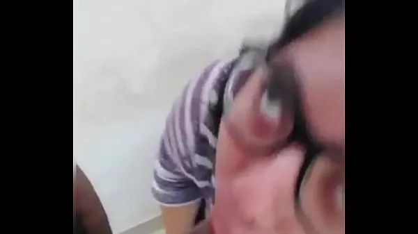 कुल ट्यूब Reynita Rodriguez sucking my cock नई जगह