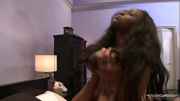 Νέο Fucked hard from behind Jada Fire screams and moans during an arousing interracial action συνολικό σωλήνα