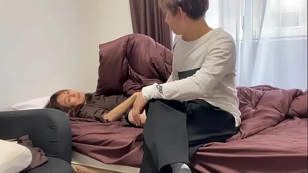 新一对热爱性爱的夫妻。 我的妻子是日本最性感的女演员。我们喜欢原始、中出、舔阴、无尽、卡通、六十九。东京、大阪、京都、北海道总管