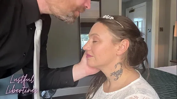 Nová skúmavka celkom Creampie pregnant daughter in law minutes before her wedding