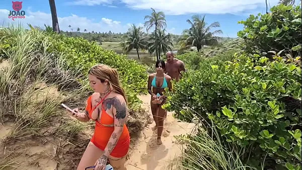 Nieuwe Adventure at the Nude Beach Ends Up With Everyone Having Sex in the Orgy | Joao O Safado - Lunna Geek - Toy Actor 2 - Pitbull Porn (PART 1 totale buis